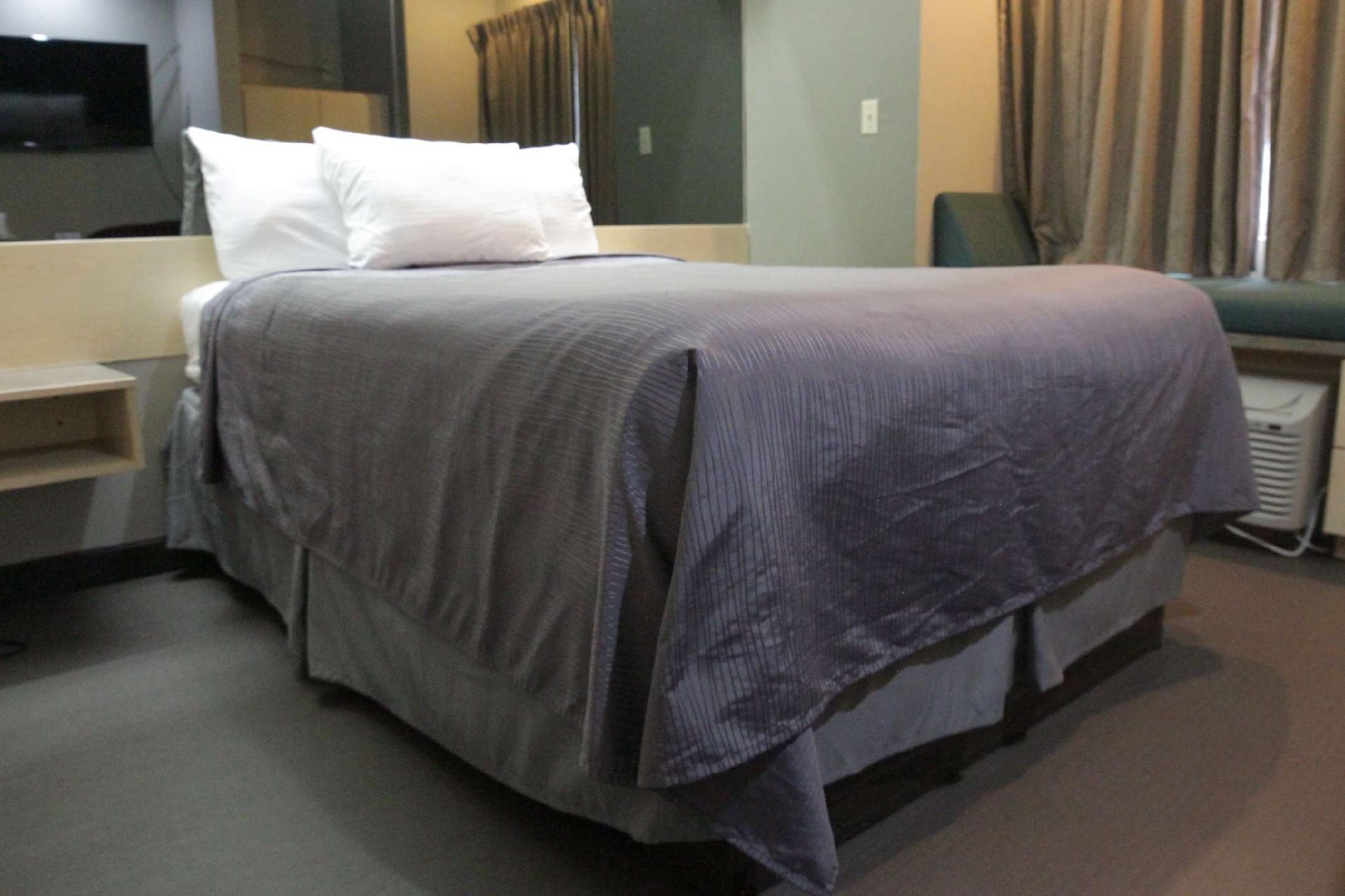 Americas Best Value Inn & Suites Jackson, Tn Bagian luar foto